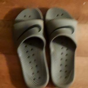 Nike slides